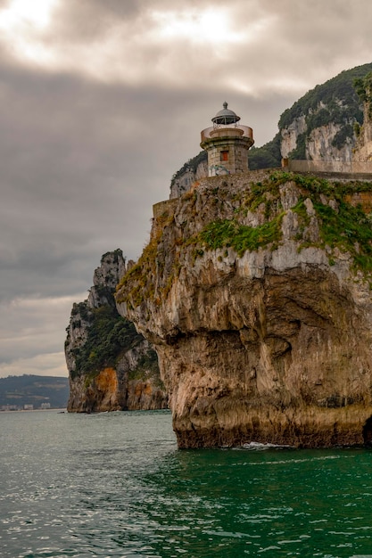 Faro de Caballo en la Costa - Cantabria