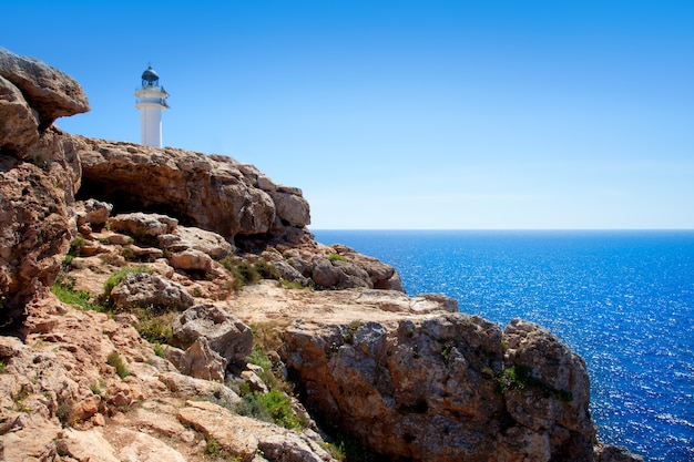 Faro de Cabo Barbaria en la isla de Formentera.