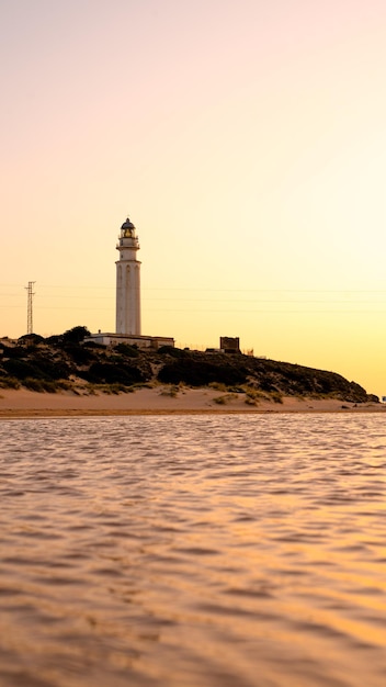 Un faro en la costa de nueva jersey