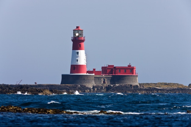 Faro Longstone en las Islas Farne Reino Unido