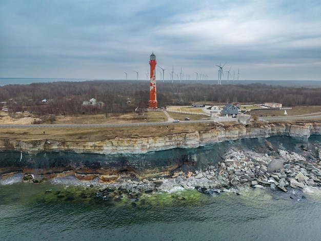 Un faro en la orilla del río hudson