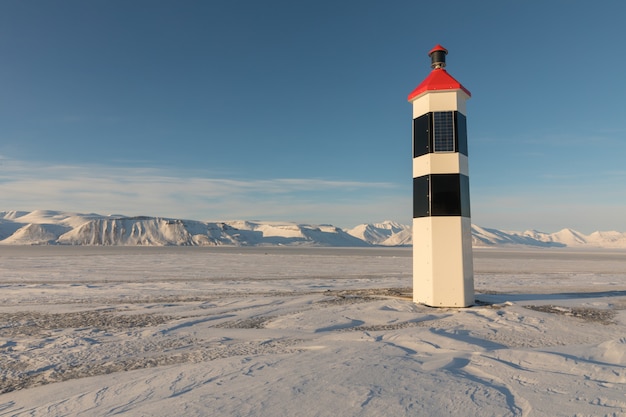 Farol de Kapp Ekholm em Billefjorden, Spitsbergen na Noruega