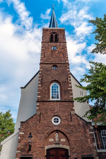 Fasade de la Iglesia Inglesa en Begijnhof en Amsterdam Países Bajos.