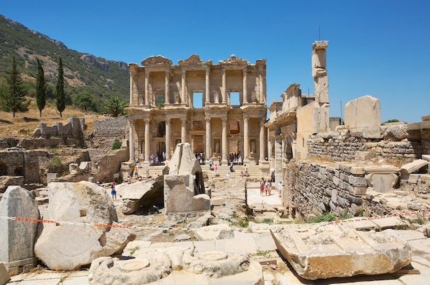 Fassade der Bibliothek von Celsus