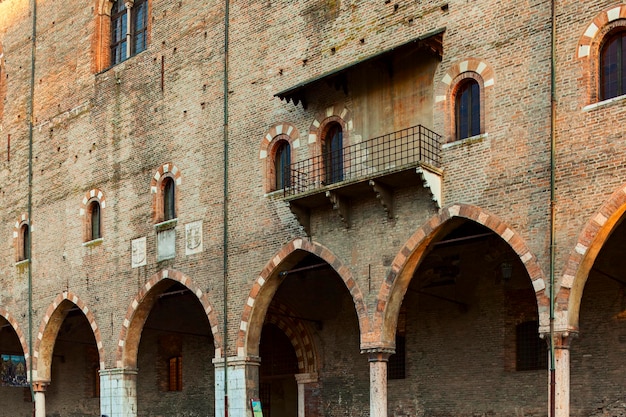 Fassade des herzoglichen Palastes von Mantua