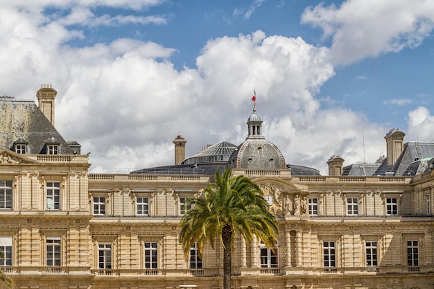 Fassade des Luxembourg Palace Palais de Luxembourg in Paris Frankreich