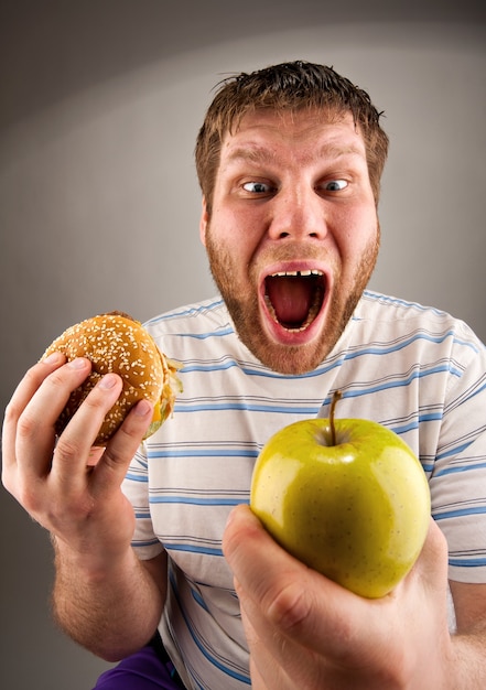 Fast food vs alimentação saudável