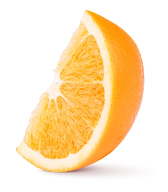 Fatia de laranja cítrica isolada