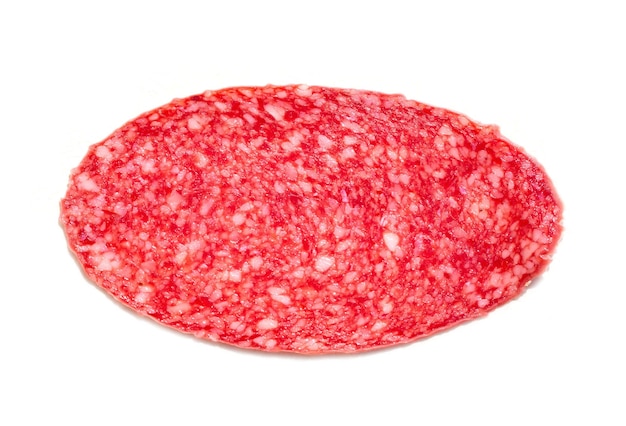 Fatias de salame isoladas