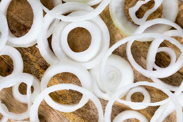 Fatias para cozinhar cebola natural fresca, cebola branca, adequada para fazer saladas