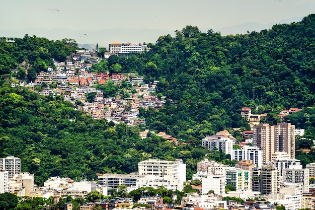 Foto favela vila pereira da silva en río de janeiro, brasil