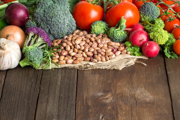 Foto feijão e legumes