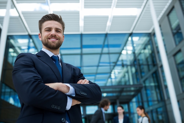 Foto feliz empresário