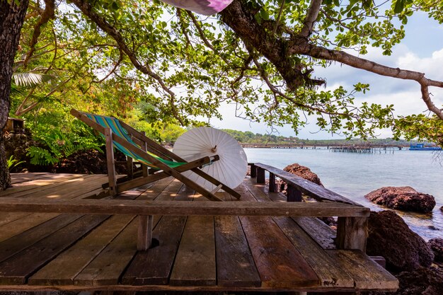 Feliz feriado em Koh Mak, Trat, Tailândia