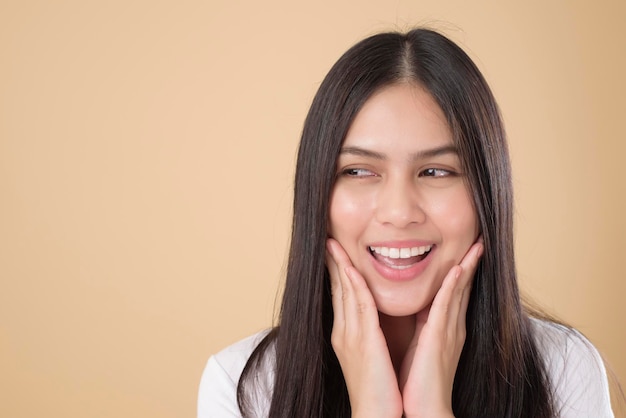 feliz, hermoso, mujer joven