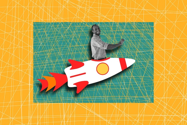 Feliz hombre afroamericano sentado en un cohete mientras vuela mirando la cámara Estrategia concepto de inicio de negocios Collage de arte