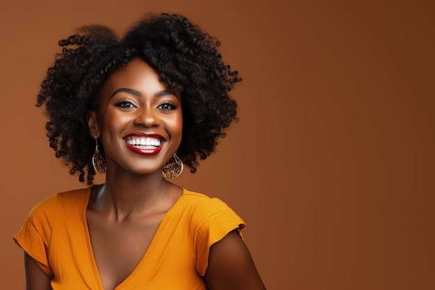 feliz jovem afro-americana com estilo de cabelo afro encaracolado preto e grande sorriso dentuço em fundo marrom com espaço de cópia gerado por IA