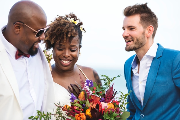 Feliz, noiva noivo, em, um, cerimônia casamento