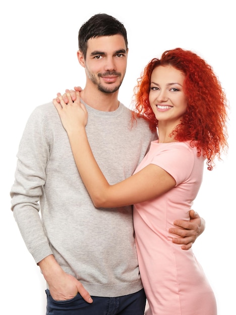 Foto feliz, pareja joven, enamorado, se abrazar, aislado, blanco