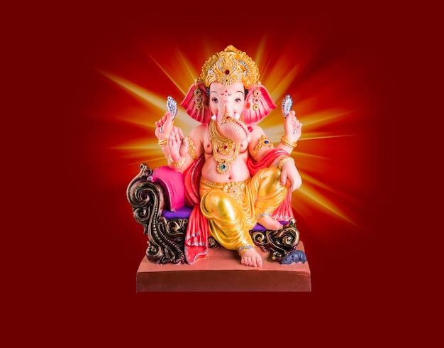 Feliz tarjeta de felicitación de Ganesh Chaturthi con fotografía de Lord ganapati Idol