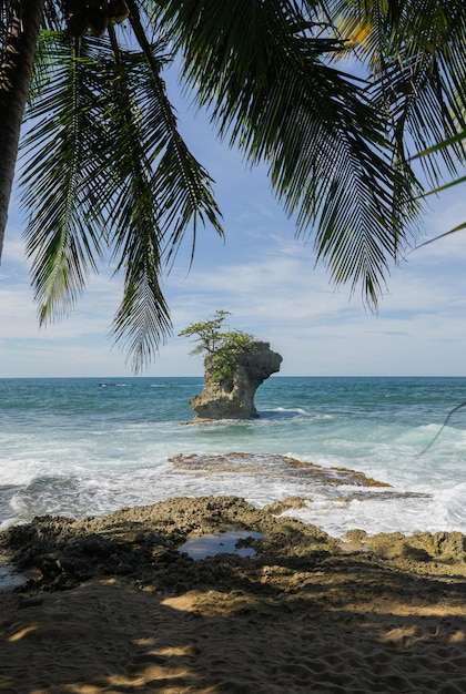 Felsen im Meer