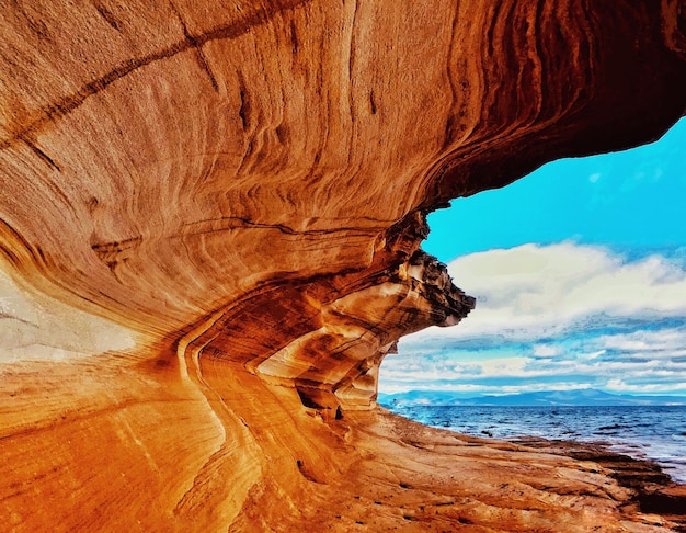 Foto felsformationen am meer