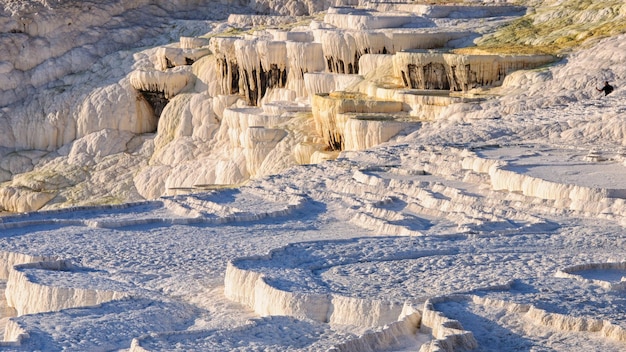 Felsformationen im Schnee