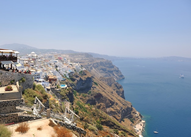 férias de verão na bela ilha vulcânica santorini na grécia