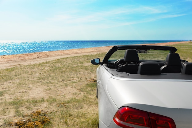 Férias de viagem de carro de verão