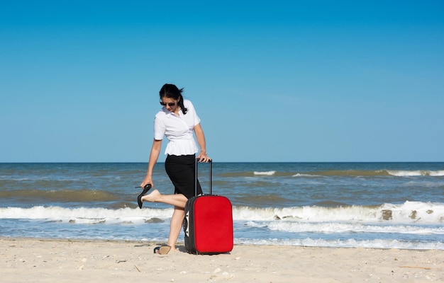 Férias fora do escritório no mar