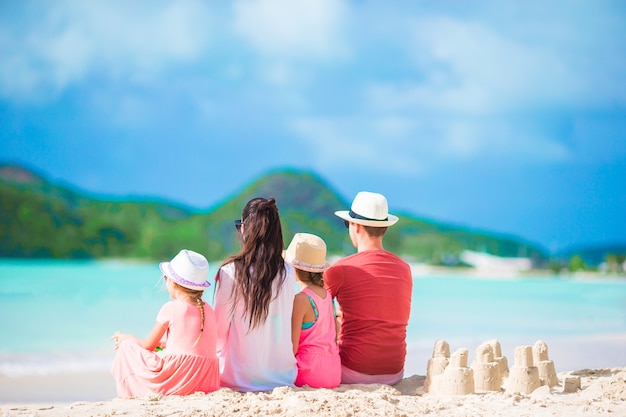 Férias na praia da família