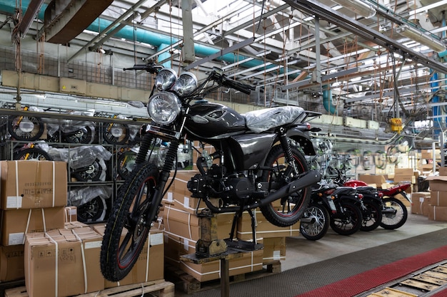 Fertigwarenlager der Motorradfabrik