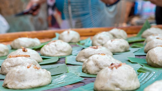 Festival Ching Ming Adoração Ancestrais Oferendas Caozai Kueh Bambu Pizi Kueh