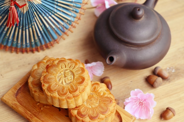 festival do mooncake com chá quente