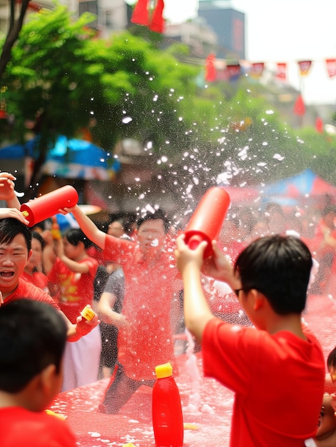 El Festival Songkran tailandés en rojo