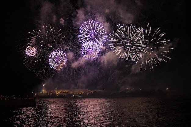 Feuerwerk über Havanna Frohes neues Jahr