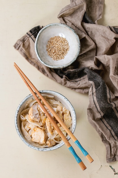 Fideos Udon con Camarones