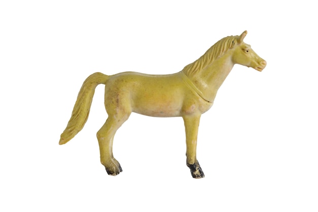 Figurilla de juguete de caballo aislado sobre fondo blanco.