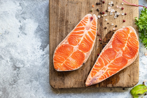 filé de carne vermelha crua de salmão