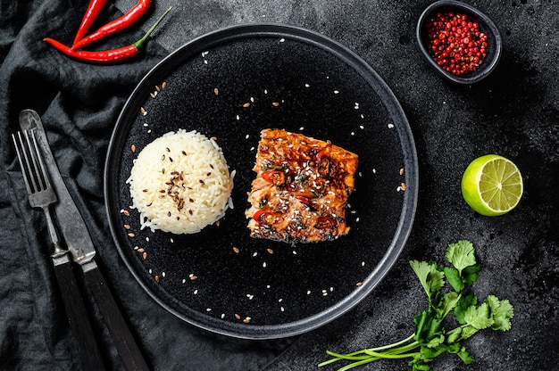 Filé de salmão com molho teriyaki