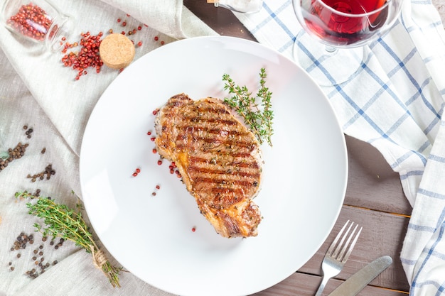 Filete De Carne A La Parrilla