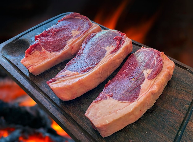 Filete de chuletón crudo