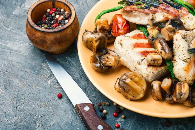 Filete a la parrilla y especias