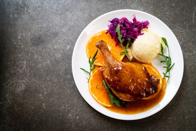 filete de pato con salsa de naranja