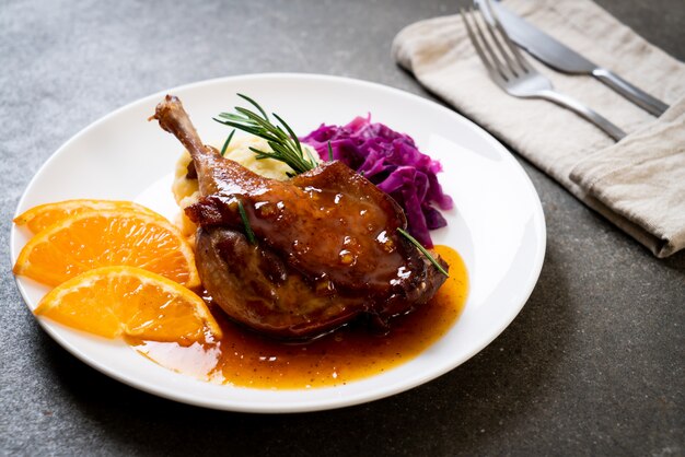 filete de pato con salsa de naranja