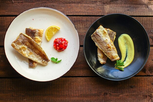 Filete De Pescado Frito Merluza Mariscos