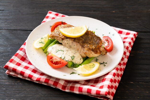 Filete de pescado a la parrilla