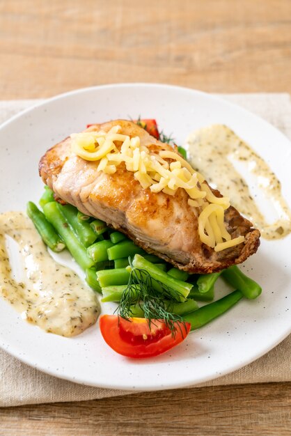 Filete de pescado a la parrilla