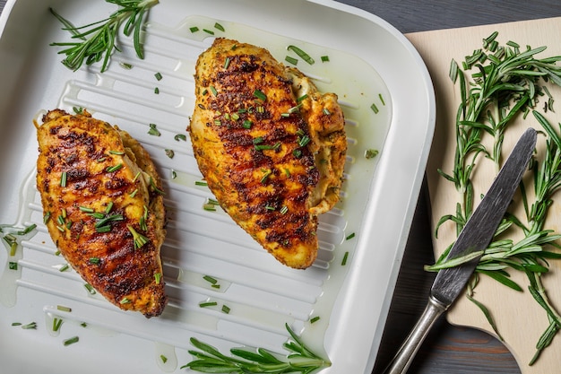 Filete de salmón a la plancha con verduras