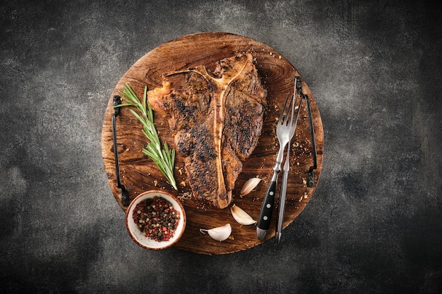 Foto filete de tbone a la barbacoa a la parrilla primer plano de un suculento bistec tierno a la parrilla